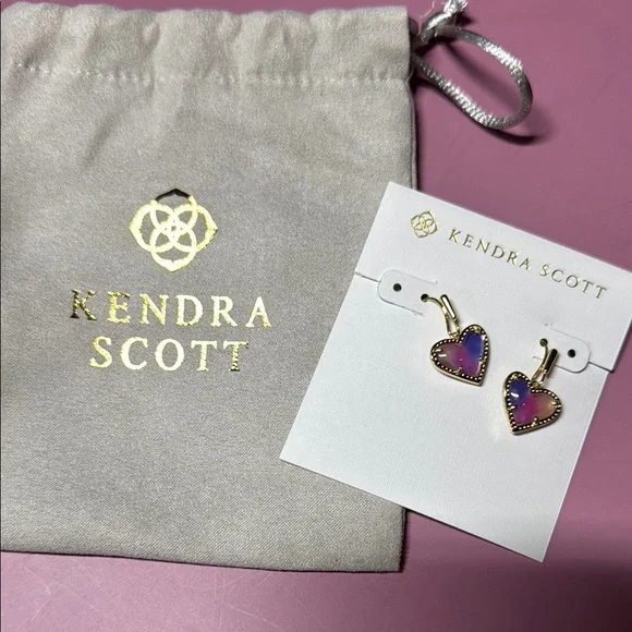 Kendra Scott Purple & Pink Heart Drop Earrings NWT - Picture 1 of 5